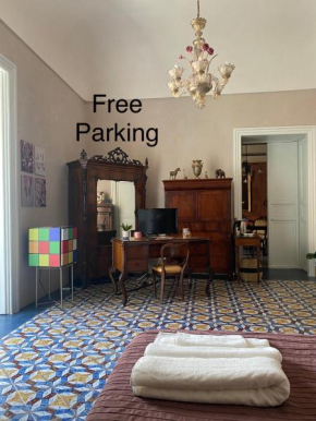 Palazzo Zappata luxury room Noto centro
